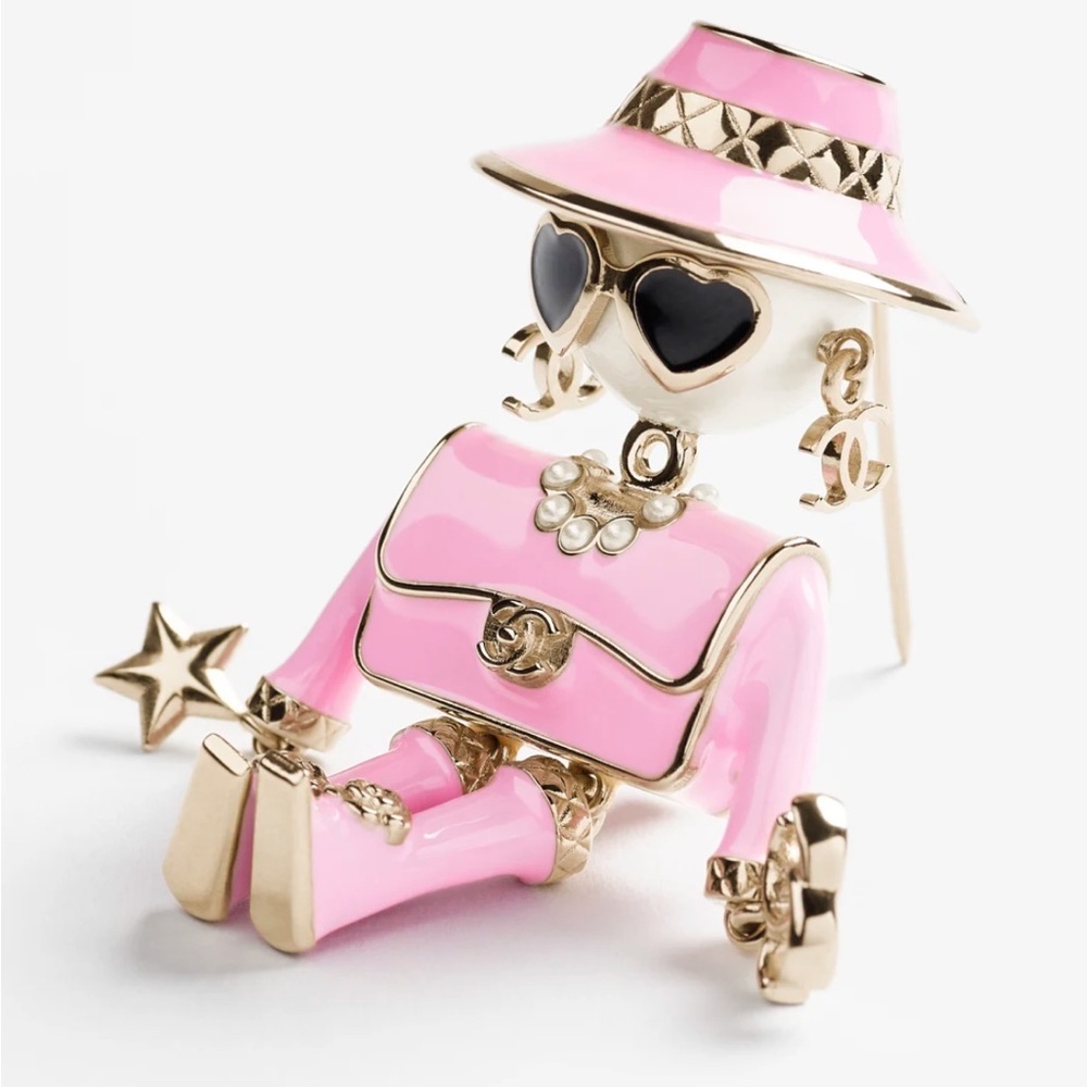 Chanel Limited Edition New Chic Pink Fashionista Brooch fall winter 25 - Picture 2 of 2
